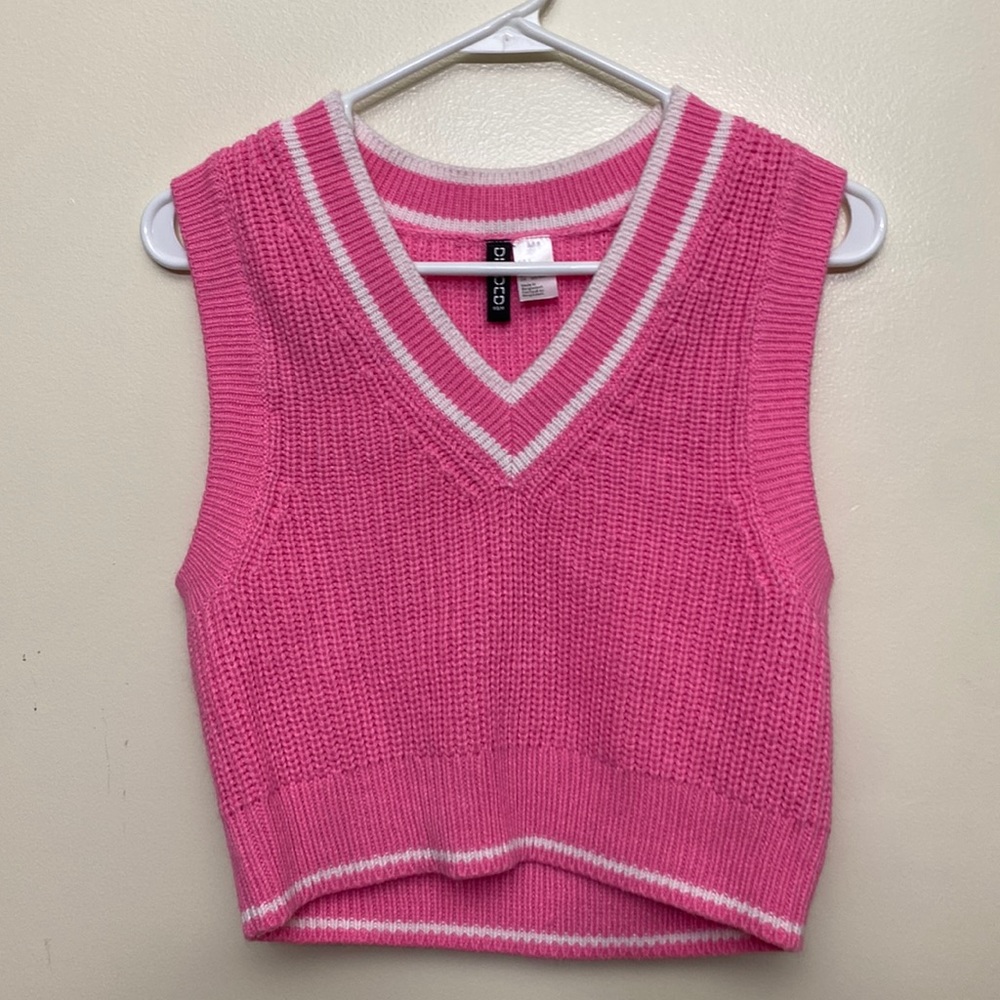 H&M PINK RIB KNIT SWEATER VEST